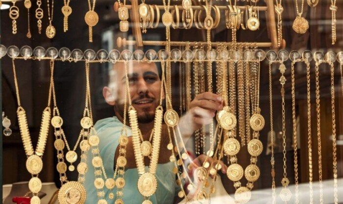 عاجل| آخر تحديث سعر الذهب اليوم السبت 3 يناير 2026.. عيار 21 يتراجع - الفجر سبورت