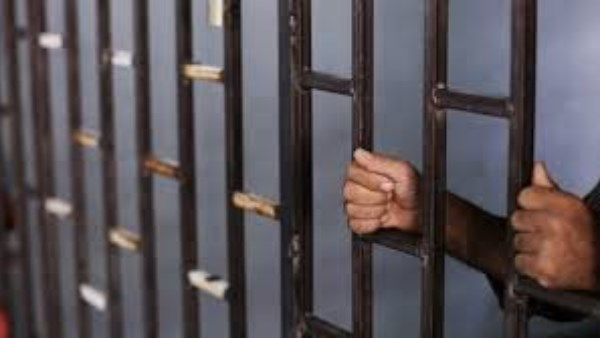 حبس سائق في ضرب آخر بسلاح نارى لخلافات الجيرة بالقاهرة - الفجر سبورت