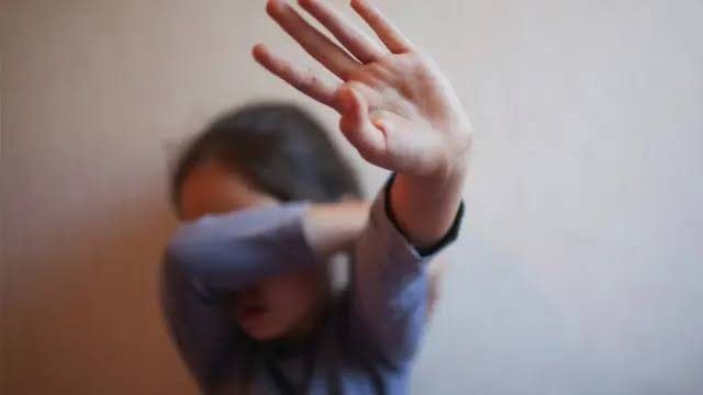 القصة الكاملة لإحالة محفظ قرآن للمحاكمة بتهمة التعدي على صغيرة في المحلة - الفجر سبورت