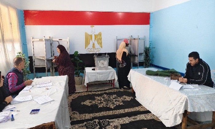السيدات يتصدرن المشهد في جولة الإعادة بدائرة المنتزة بالإسكندرية - الفجر سبورت