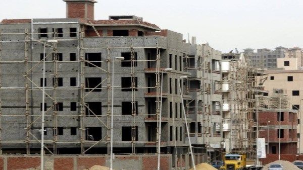نواب يطالبون بوضع إجراءات حاسمة لتنظيم السوق العقارية وحماية الأسعار - الفجر سبورت