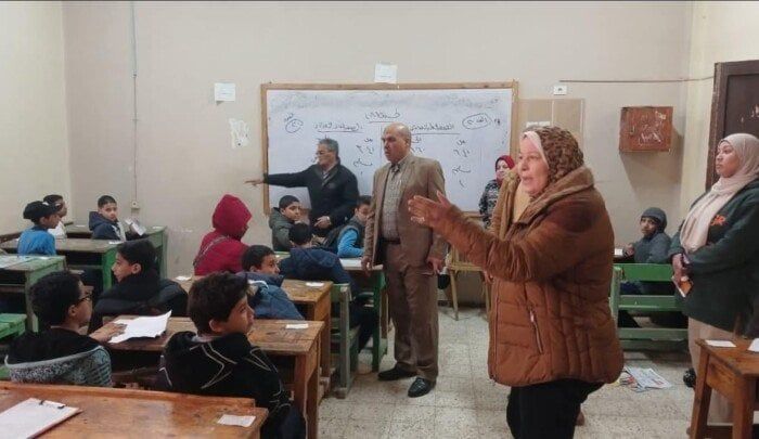 محافظ بني سويف يتابع انتظام امتحانات صفوف النقل ويشدد على الانضباط داخل اللجان - الفجر سبورت