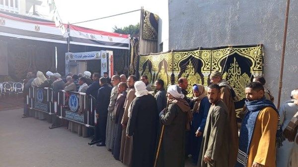 اليوم الثاني.. بدء إقبال الناخبين للإدلاء بأصواتهم في جولة الإعادة لانتخابات النواب بالمنيا - الفجر سبورت