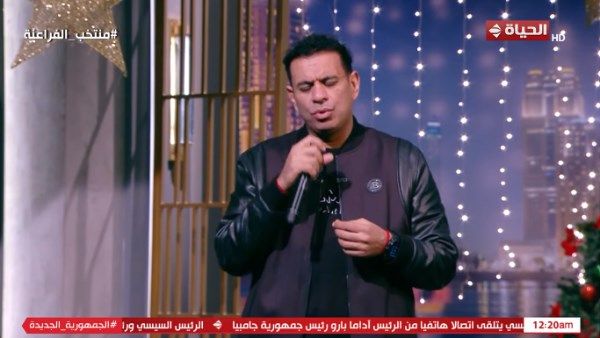 محمود الليثي يكشف أسرار نجاحه.. ويغني «كتاب حياتي ياعين» للراحل حسن الأسمر | فيديو - الفجر سبورت