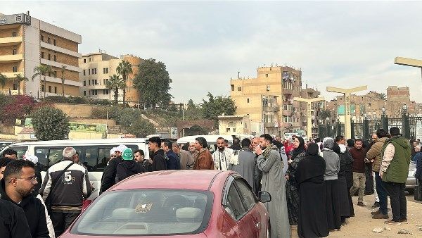 بحضور أسرتها فقط.. تشييع جثمان شقيقة الفنان كمال الشناوي - الفجر سبورت