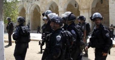 اعتقالات ومداهمات إسرائيلية فى الضفة الغربية - الفجر سبورت