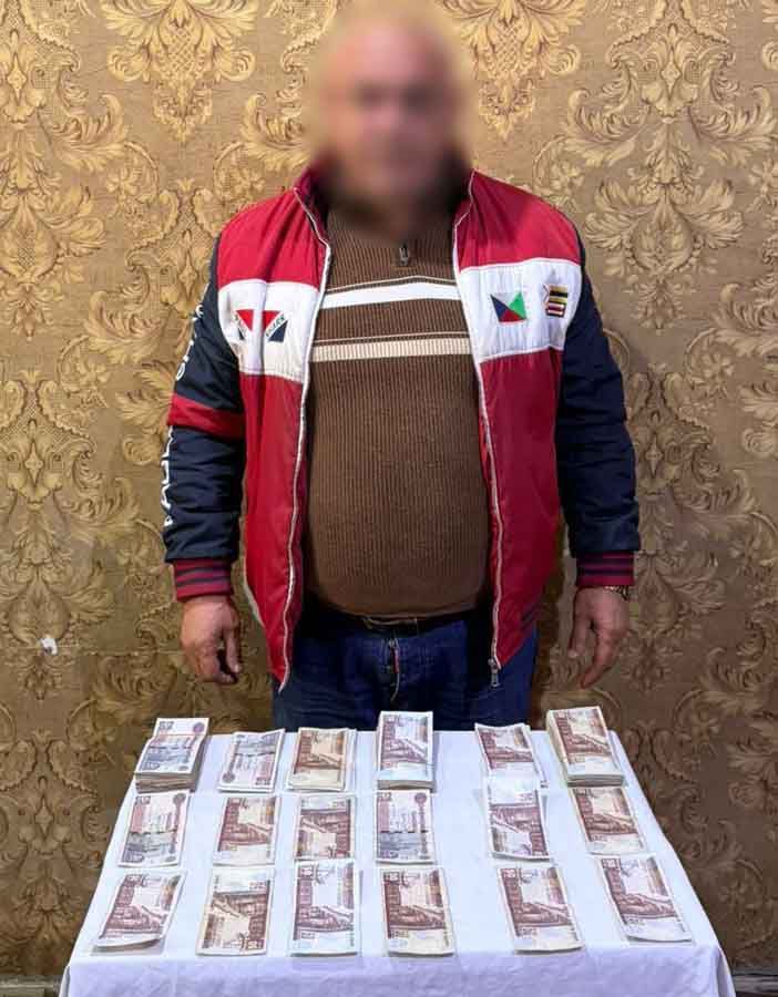 القبض على شخص يوزع أموالا على الناخبين بالبحيرة - الفجر سبورت