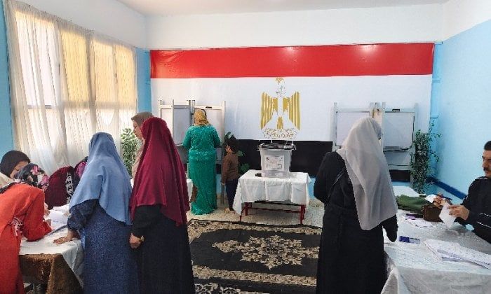 إقبال كبير من الناخبين على لجان انتخابات مجلس النواب بدائرة المنتزة بالإسكندرية - الفجر سبورت