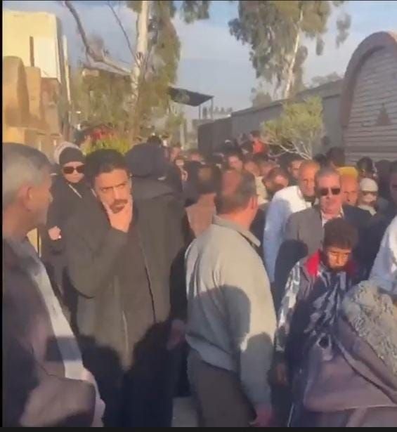 أهالى بنها يشيعون جثمان محمد ياسر ضحية غدر الصحاب .. صور - الفجر سبورت