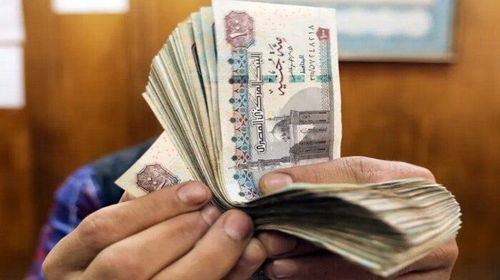 موعد صرف معاشات شهر فبراير 2026 وحقيقة الزيادة الجديدة - الفجر سبورت