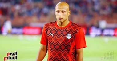 عمرو الجزار وهادي رياض يتصدران اهتمامات الأهلي لتدعيم الدفاع فى يناير - الفجر سبورت