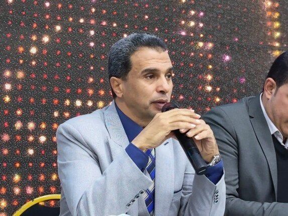 «نسيج واحد».. تعليم كفر الشيخ يجسد الوحدة الوطنية بتهنئة الإخوة المسيحيين - الفجر سبورت