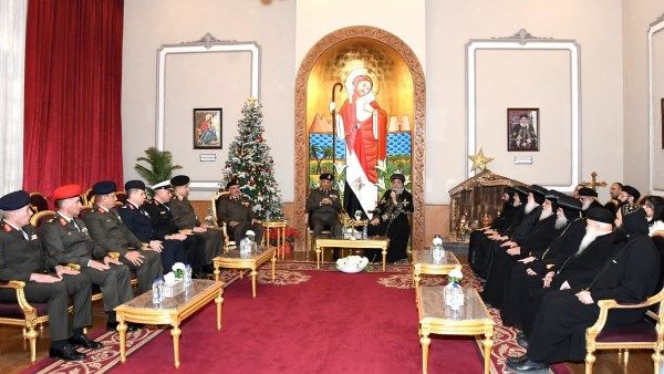 البابا تواضروس خلال استقباله وزير الدفاع: قواتنا المسلحة صاحبة تاريخ عريق |صور - الفجر سبورت