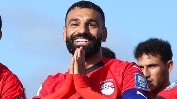 يستحق نشيله فوق رأسنا.. الدردير يتغنى بمحمد صلاح - الفجر سبورت
