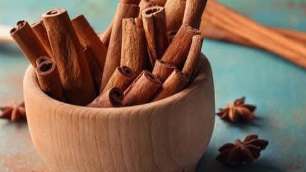 فوائد ماء القرفة في الشتاء.. كوب واحد صباحًا يغيّر يومك بالكامل - الفجر سبورت