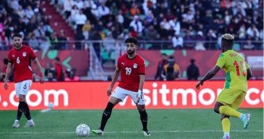 ياسر إبراهيم يعيد التقدم لمنتخب مصر على بنين فى الدقيقة 97 برأسية متقنة - الفجر سبورت