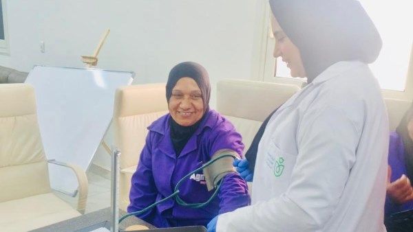 العمل تطلق قافلة حماية وتمكين المرأة العاملة والطفل العامل بالإسماعيلية - الفجر سبورت