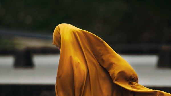 هل الإفرازات المهبلية تنقض الوضوء؟.. الإفتاء توضح - الفجر سبورت