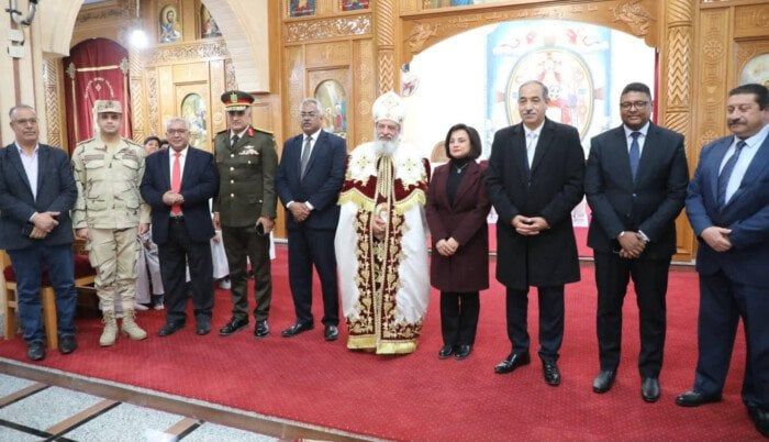 نيابة عن محافظ البحر الأحمر.. وفد قيادي يزور كنائس الغردقة لتقديم التهنئة بعيد الميلاد المجيد - الفجر سبورت