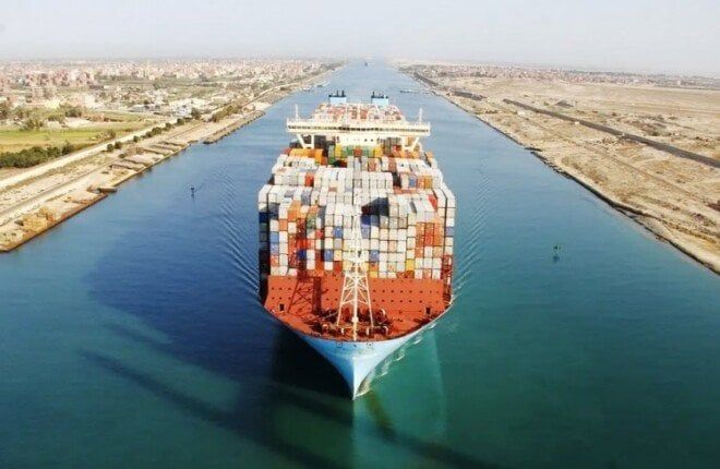 البنك المركزي يتوقع 4.29 مليار دولار من قناة السويس خلال 12 شهرًا - الفجر سبورت