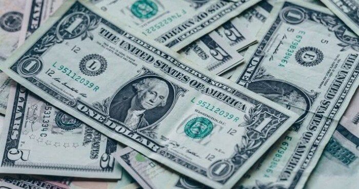 سعر الدولار اليوم في البنوك المصرية.. تحديث فوري للعملة الخضراء - الفجر سبورت