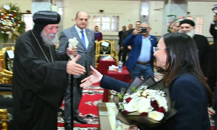 محافظ البحيرة ومدير الأمن يزوران مطرانية دمنهور لتقديم التهنئة بعيد الميلاد المجيد - الفجر سبورت
