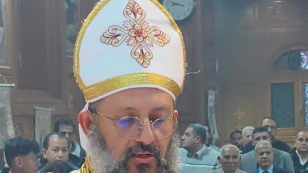 رئيس الطائفة الإنجيلية يشارك في احتفال عيد الميلاد بكنيسة مصر الجديدة - الفجر سبورت