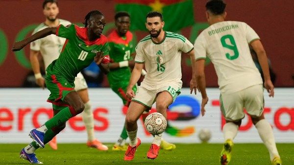الجزائر والكونغو يلجأن للأشواط الإضافية بعد انتهاء الوقت الأصلي بالتعادل - الفجر سبورت