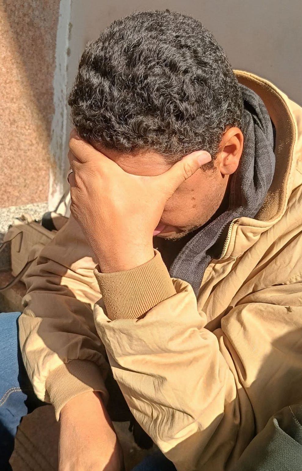 نجل السيدة المقتولة على يد ابن زوجها: بتخدمنا بقالها 35 سنة.. وأطالب بالقصاص العادل من أخويا - الفجر سبورت