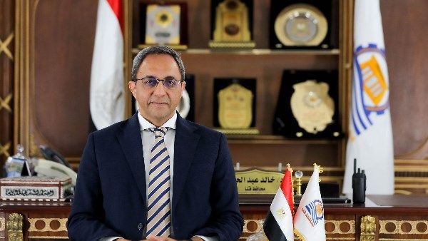 استجابة لمطالب تجار الشوادر.. محافظ قنا يوجه بجدولة الديون ودراسة قانونية لتخفيض الإيجارات بنجع حمادى - الفجر سبورت
