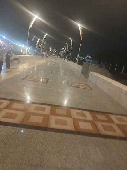 مناخ بورسعيد يكثف جهودها للحفاظ علي كورنيش الشاطئ واستمرار رفع كفاءته.. صور - الفجر سبورت