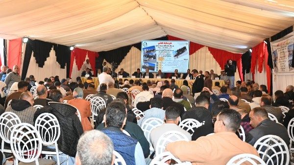 71 مليون جنيه حصيلة مزايدة علنية لبيع محلات تجارية بحدائق العاشر من رمضان - الفجر سبورت