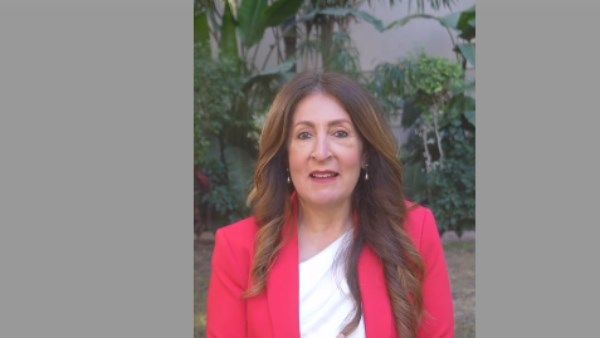 السفيرة الأمريكية بالقاهرة تهنئ الجميع بعيد الميلاد المجيد - الفجر سبورت