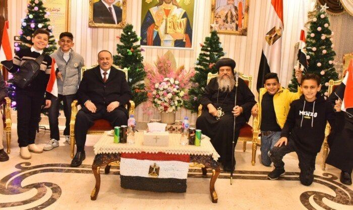 محافظ أسيوط من مطرانية منفلوط: قوتنا في تماسك نسيجنا الوطني.. ومصر نموذج فريد للتعايش - الفجر سبورت