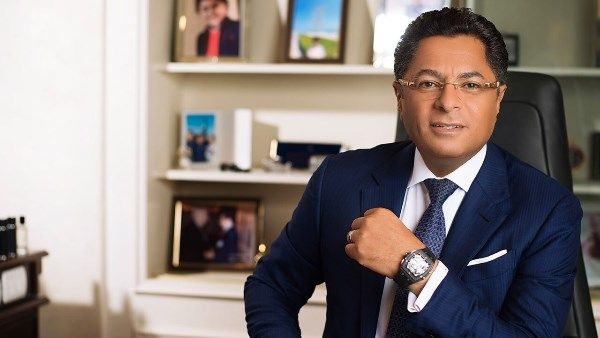 خالد أبو بكر: مصافحة الرئيس للمواطنين داخل الكاتدرائية صورة خالصة للمواطنة المصرية - الفجر سبورت