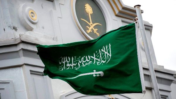 خلال ديسمبر الماضي.. تباطؤ نمو اقتصاد القطاع الخاص غير المنتج للنفط في السعودية - الفجر سبورت