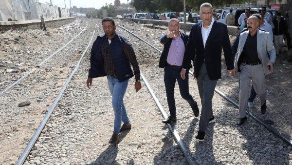 إعادة فتح نقطة عبور مؤقتة بالسيل الجديد بعد تدخل محافظ أسوان - الفجر سبورت