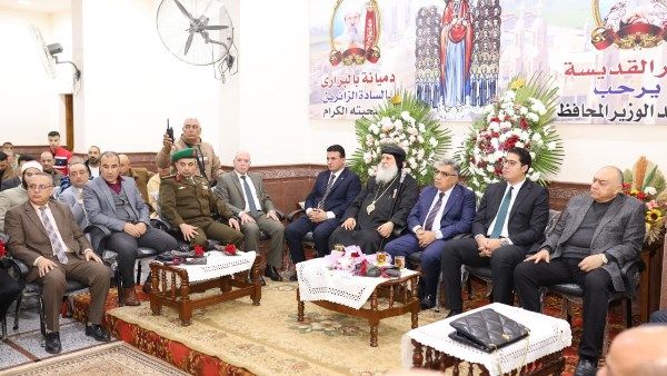 محافظ الدقهلية يقدم التهنئة بعيد الميلاد بدير القديسة دميانة ببلقاس - الفجر سبورت