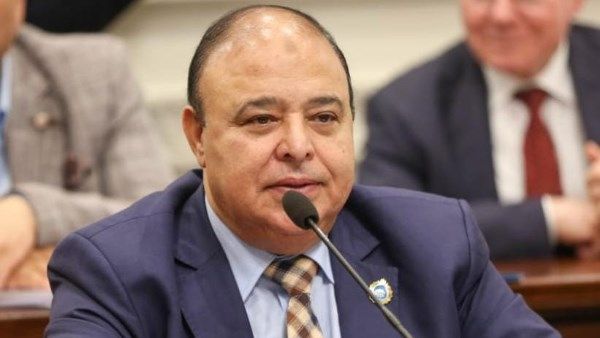حسين خضير: كلمة الرئيس السيسي في الكاتدرائية للتهنئة بعيد الميلاد تعزز الوحدة الوطنية - الفجر سبورت