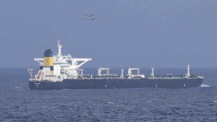 روسيا تطالب أمريكا بمعاملة إنسانية لمواطنيها المتواجدين على ناقلة النفط الروسية «مارينيرا» - الفجر سبورت