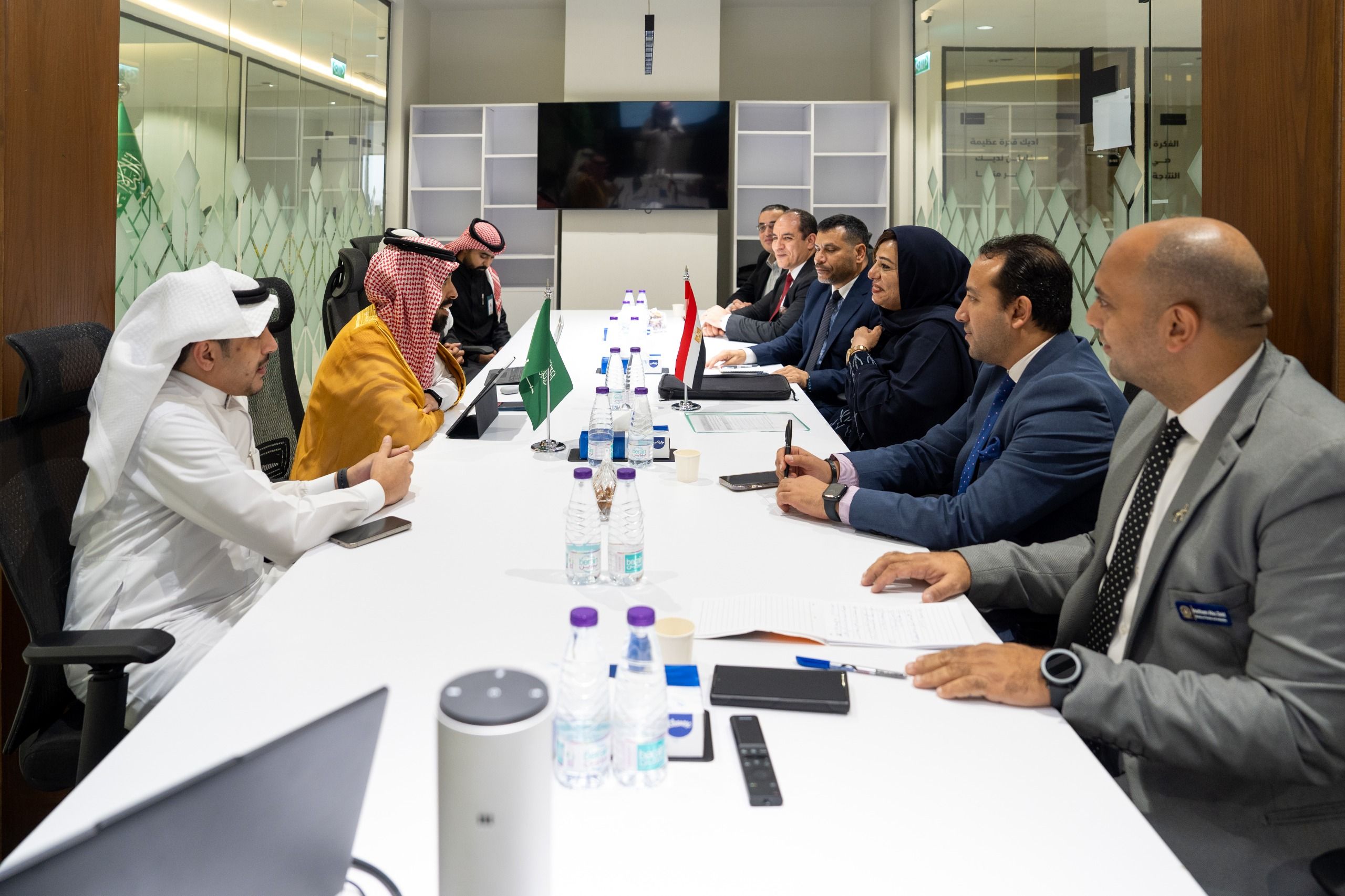 مصر والسعودية يناقشان تطوير جودة الخدمات المقدمة للمعتمرين المصريين - الفجر سبورت