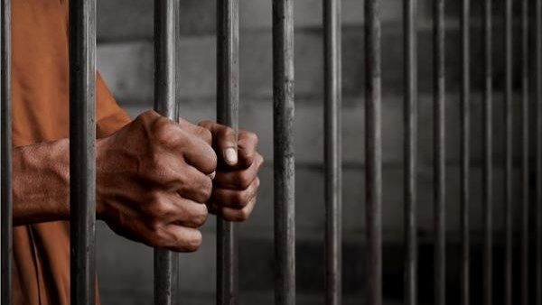 ضبط المتهمين بطـ.عن طالبين داخل ملعب بقرية المنشأة الصغرى بكفر شكر - الفجر سبورت