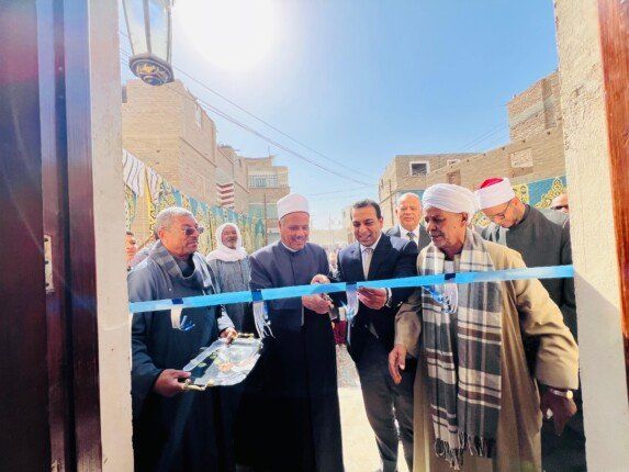بـ 6 ملايين جنيه.. نائب محافظ قنا يفتتح مسجد «نجع غلاب» بحجازة قوص بعد تجديده - الفجر سبورت