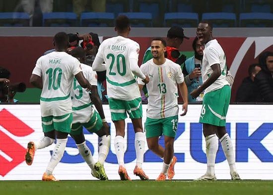 السنغال تتخطى مالي وتنتظر الفائز من مصر وكوت ديفوار بنصف النهائي.. صور - الفجر سبورت