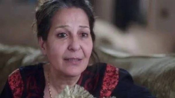 حنان يوسف تطالب الجمهور بالدعاء لشقيقها بعد دخوله العناية المركزة - الفجر سبورت