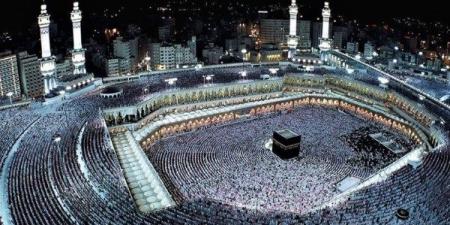قائمة الممنوعين من حج الجمعيات الأهلية هذا العام.. 12 ألف تأشيرة بقرعة إلكترونية وشروط صارمة لحج آمن ومُنظم.. واستبعاد هذه الفئات - الفجر سبورت