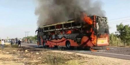الهند.. حريق في حافلة خاصة يقتل 20 شخصا ويصيب العشرات - الفجر سبورت