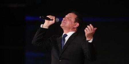 «فى
      حب
      حليم»..
      محمد
      ثروت
      يتألق
      بمهرجان
      الموسيقى
      العربية
      (صور) - الفجر سبورت