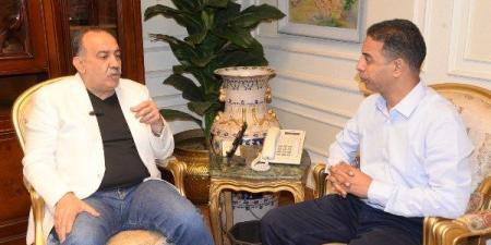 اندلاع حريق في محول كهرباء بعزبة «قوماطه» بأسيوط | شاهد - الفجر سبورت