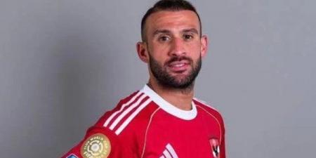 شريف عبد المنعم: عمر كمال لاعب فريق الأهلي خامة جيدة ولكنه يحتاج إلى الثقة - الفجر سبورت